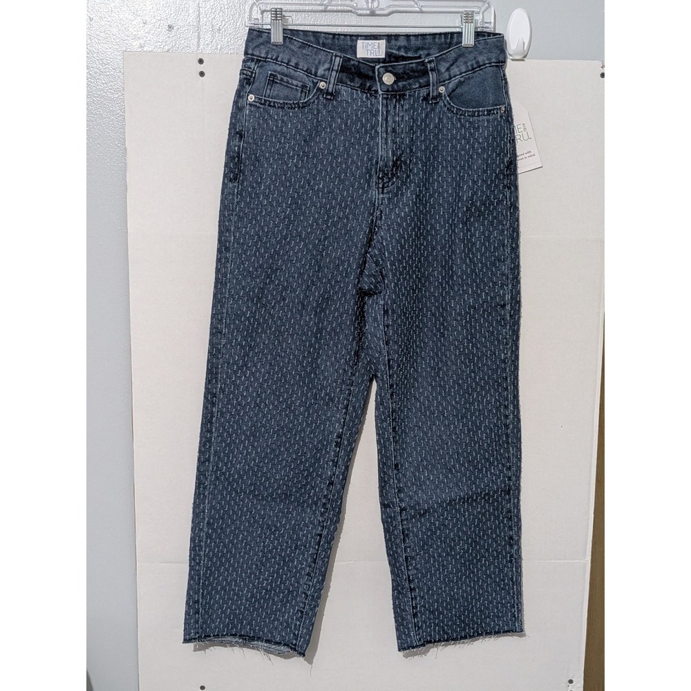 Time and Tru Womens Textured Pattern Straight Leg Jeans Dark Wash Size 4 NWT